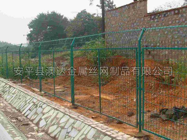 焊接網隔離柵 (11)