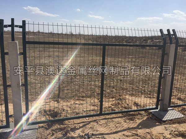 鐵路防護(hù)柵欄2012（8001） (8)